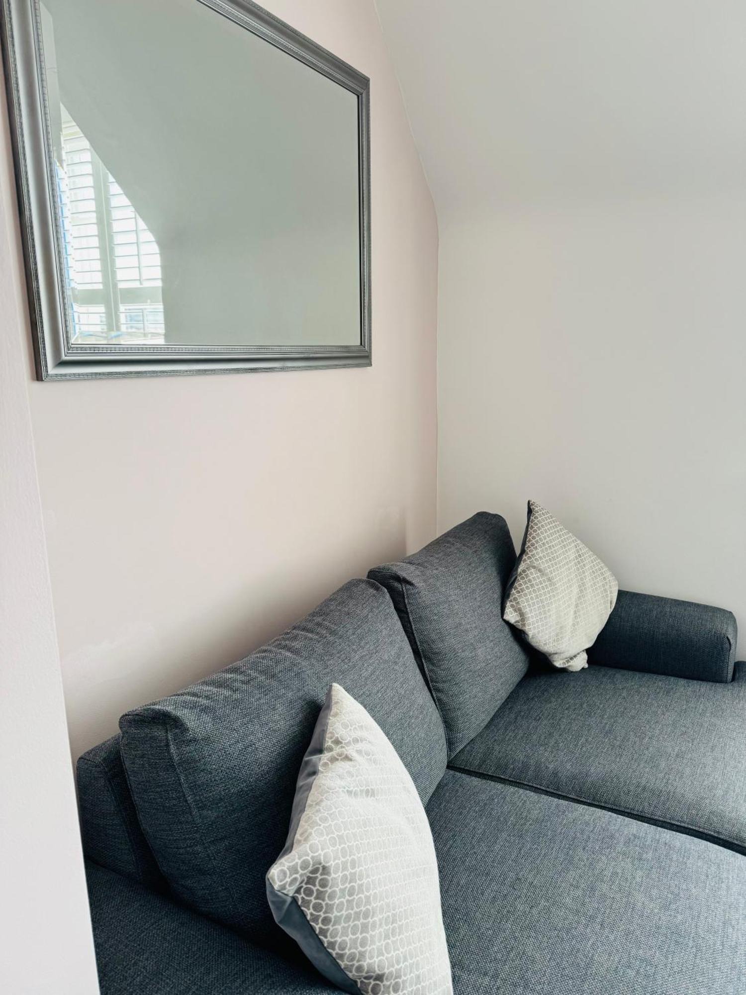 Penthouse Suite, Sea View, Close To Shops, Beach And Train St Leonards-on-Sea מראה חיצוני תמונה