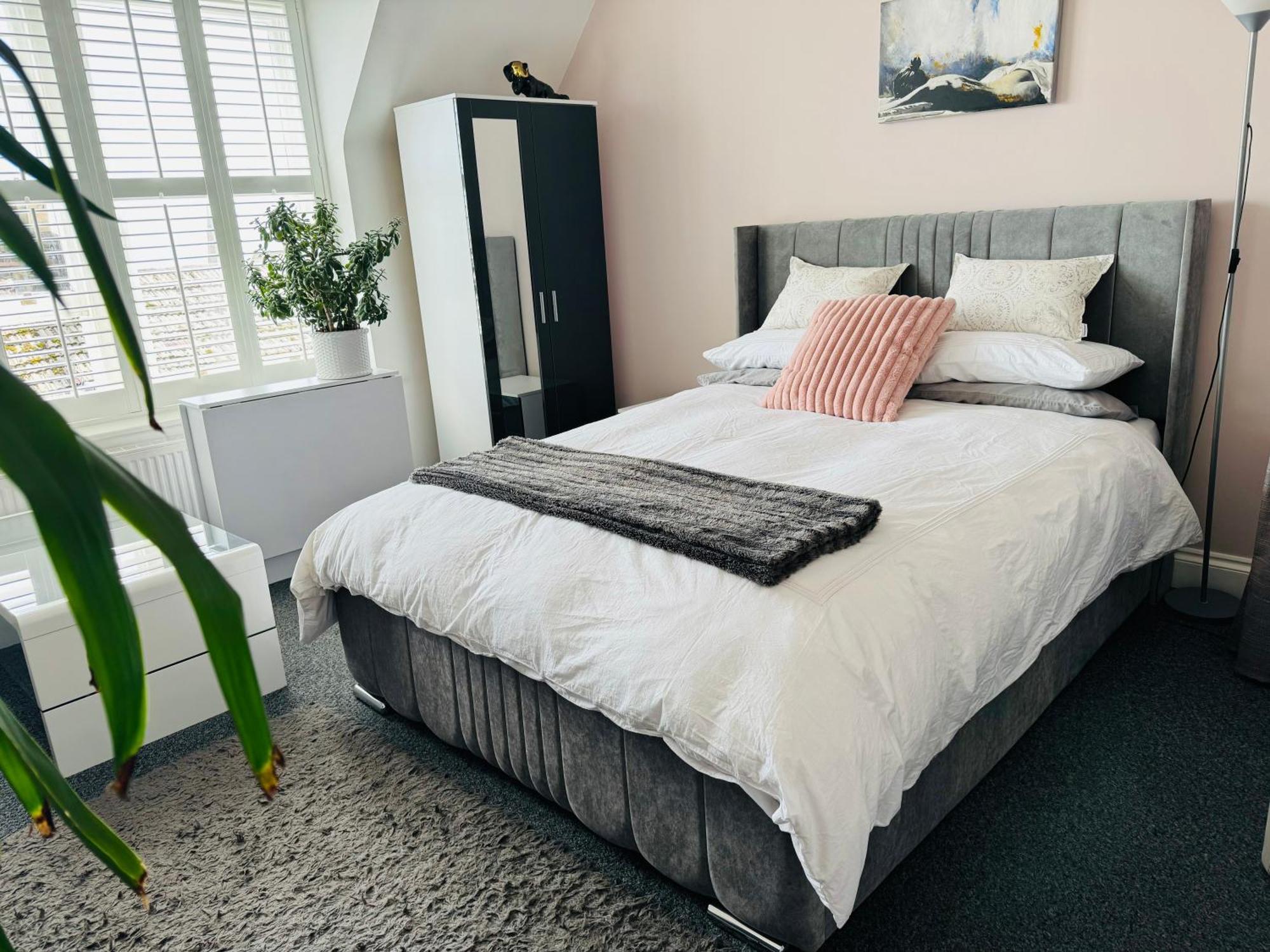 Penthouse Suite, Sea View, Close To Shops, Beach And Train St Leonards-on-Sea מראה חיצוני תמונה